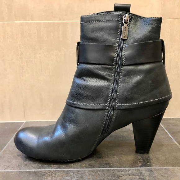 Blondo grey leather heeled ankle boots - Picture 5 of 11